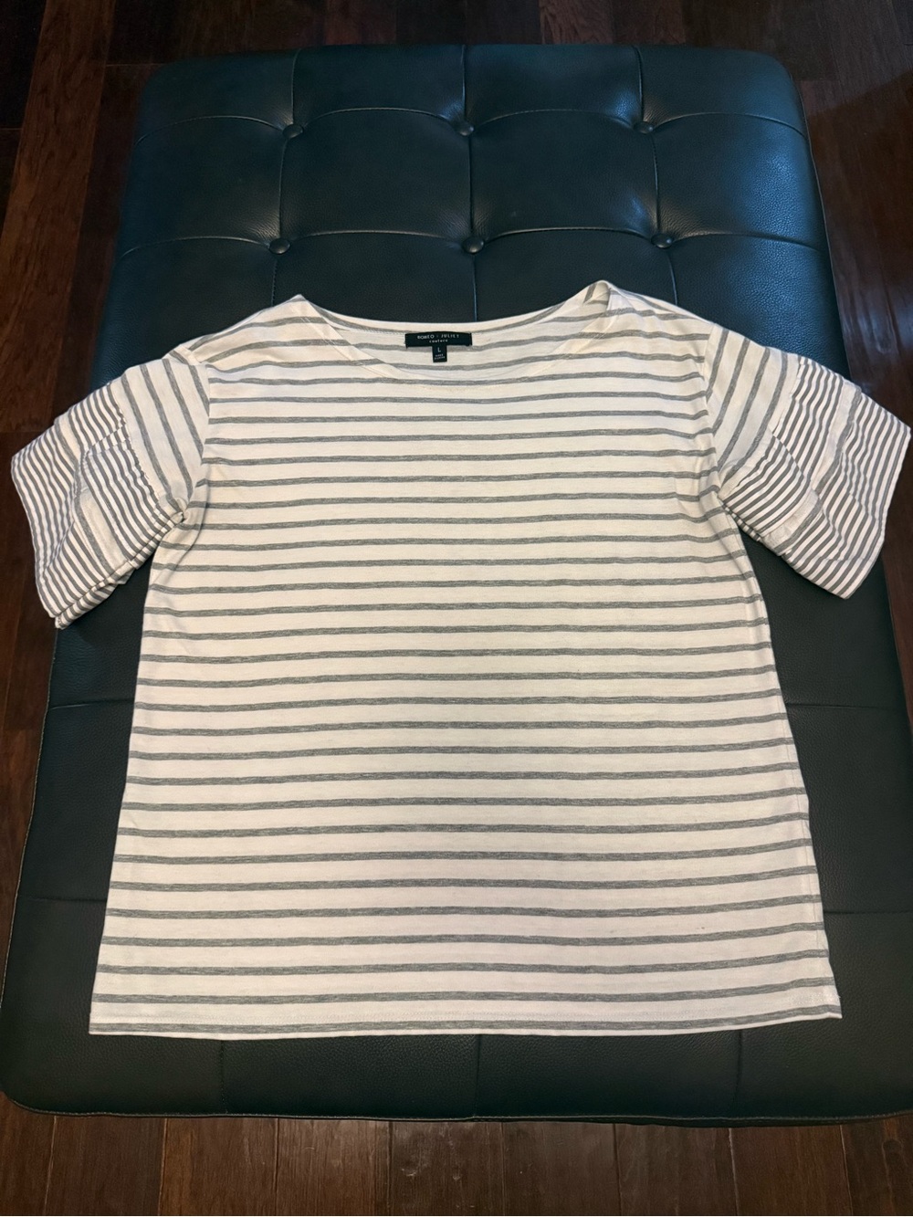 Romeo & Juliet Cream and Gray Striped Short Sleeve Tee